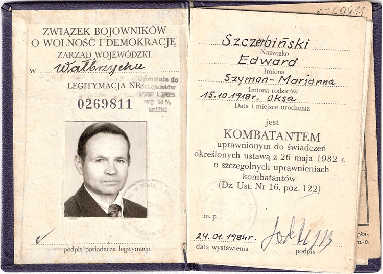 Legitymacja Edwarda Szczerbińskiego z Wałbrzycha o numerze 0269811.
