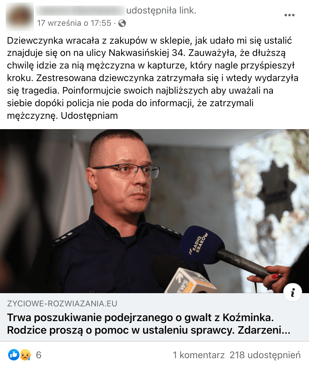 Zrzut ekranu z posta na Facebooku, w którym podano informację o gwałcie. Na zdjęciu widoczny jest mężczyzna w policyjnym mundurze i w okularach. Przed nim widać mikrofony Radia Kraków i Polsatu News.