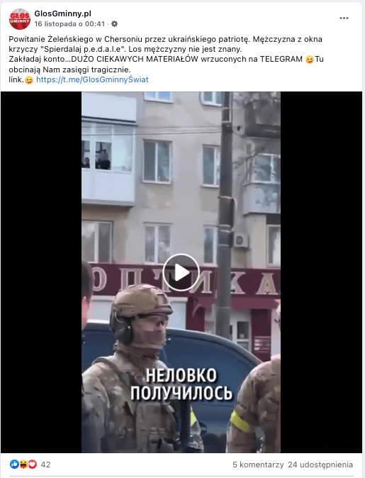 Kadr z nagrania udostępnionego na Facebooku. Na zdjęciu widizmy fragment bloku mieszkalnego i stojącego na jego tle żołnierza.