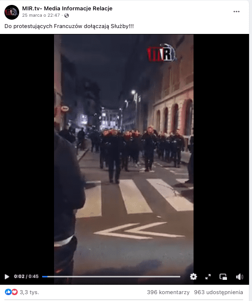 Nagranie żandarmów odprowadzających protestujących w stronę stacji metra 