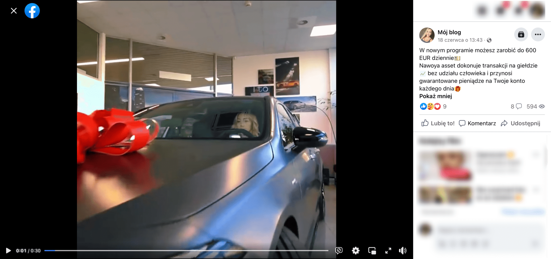 Zrzut ekranu posta, w którym zamieszczono omawiane nagranie. Widoczna jest kobieta z blond włosami w ciemnym samochodzie z czerwoną kokardą prezentową.