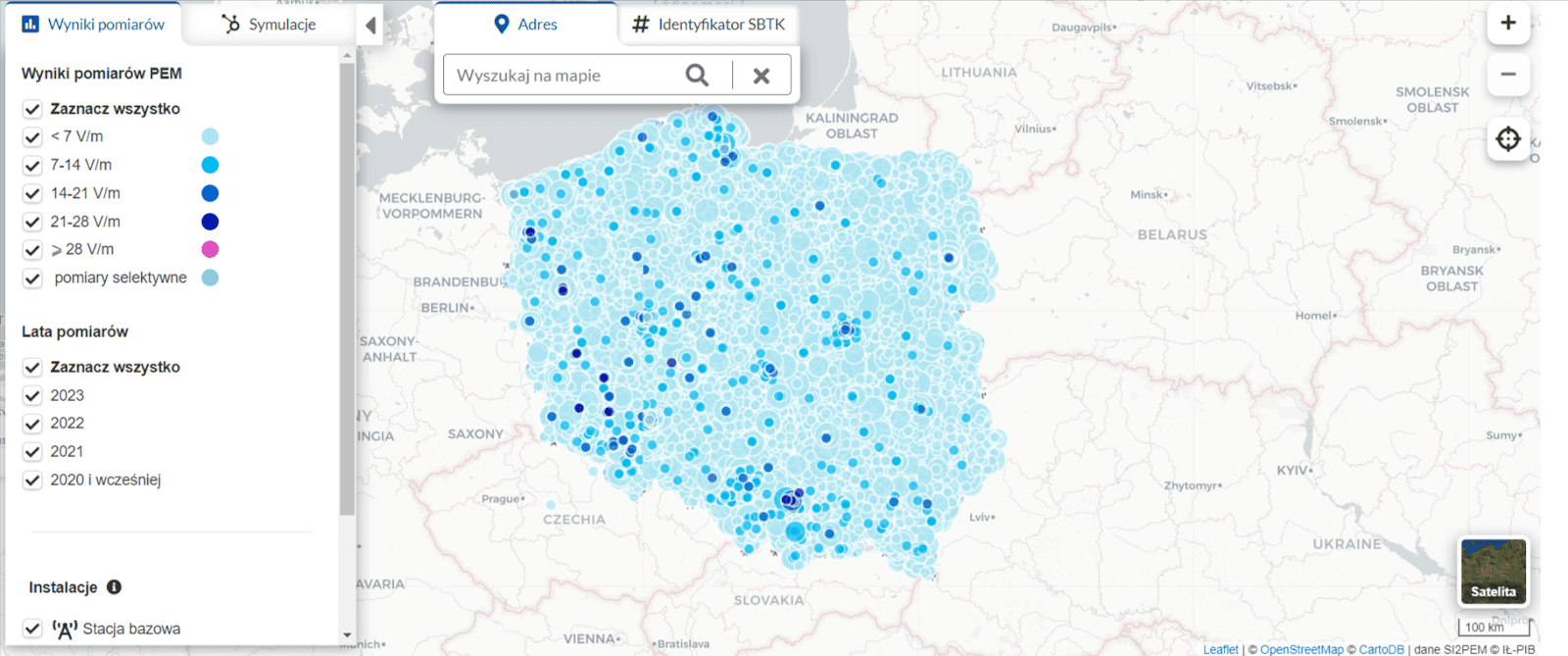 Mapa, która przedstawia pomiary promieniowania na terenie Polski. Z mapy wynika, że normy promieniowania nie są przekroczone w żadnym miejscu na terenie kraju.