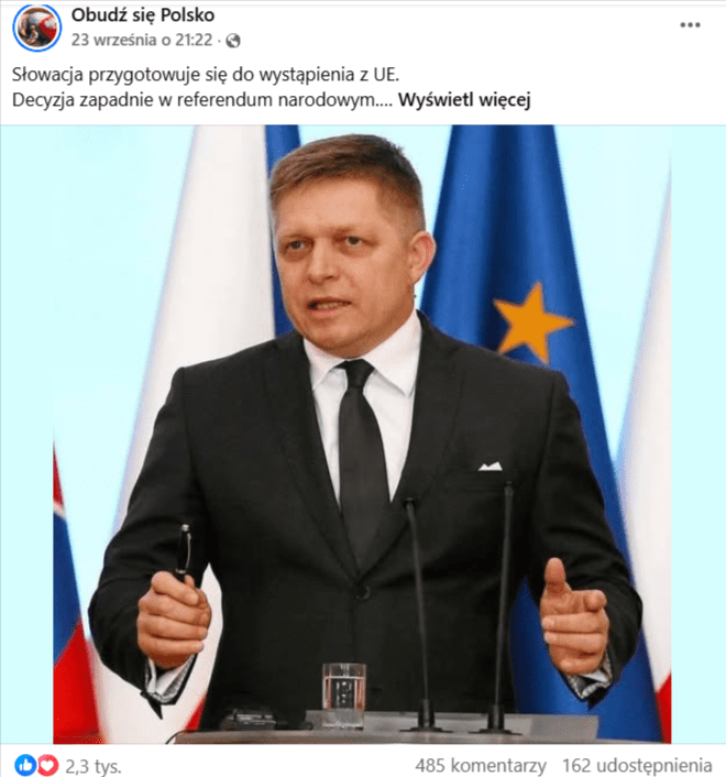 Zrzut ekranu z fanpage’a Obudź się Polsko na temat referendum w Słowacji. Na dołączonej grafice widać słowackiego premiera Roberta Fico w trakcie przemówienia na tle różnych flag.